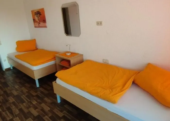 Gaststaette Zur Tribuene Apart Otel Pfungstadt