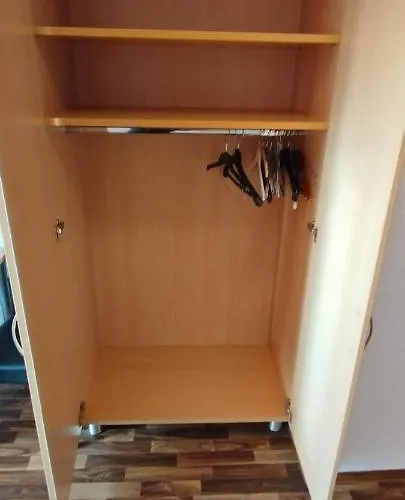 Apart Otel Gaststaette Zur Tribuene *